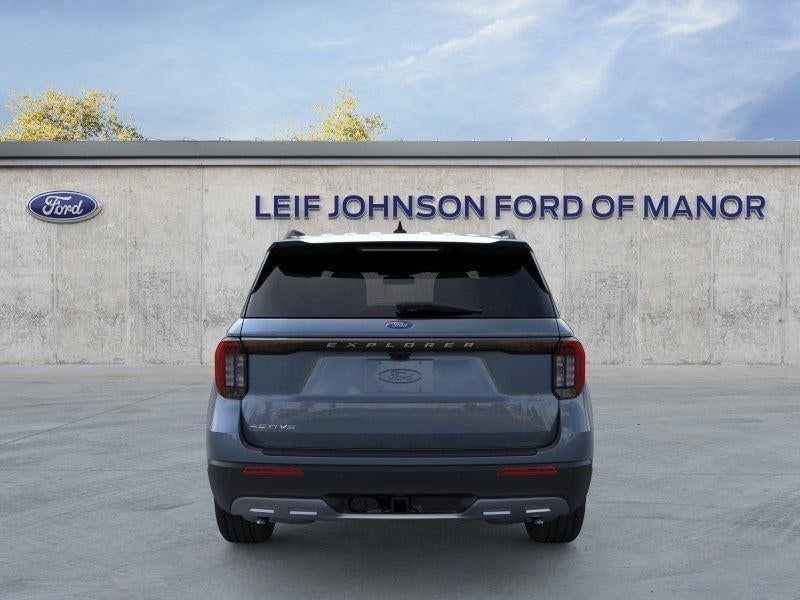 2026 Ford Explorer - Image 5