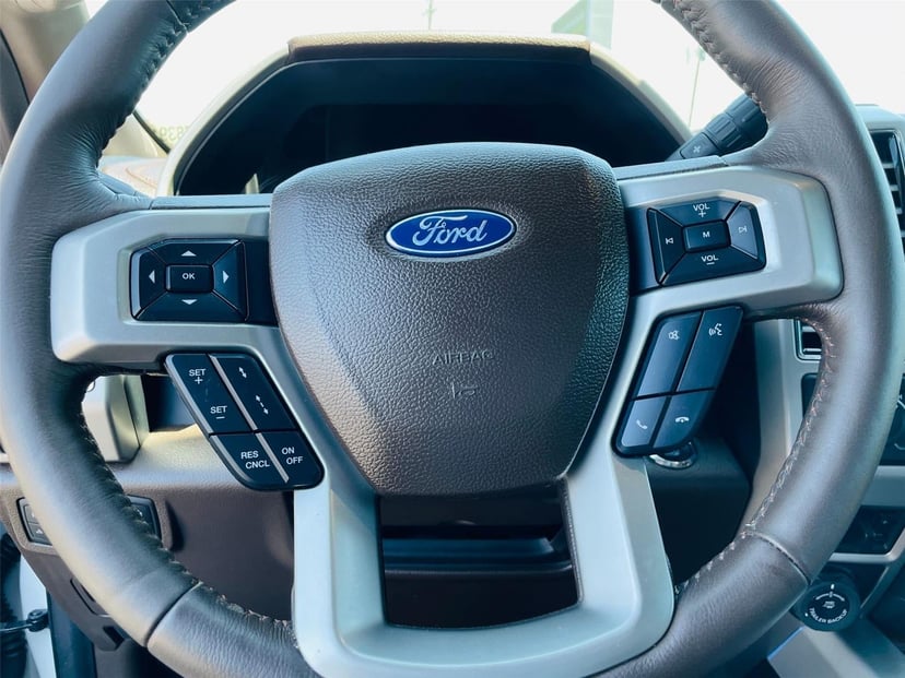 2021 Ford Super Duty F-250 - Image 11