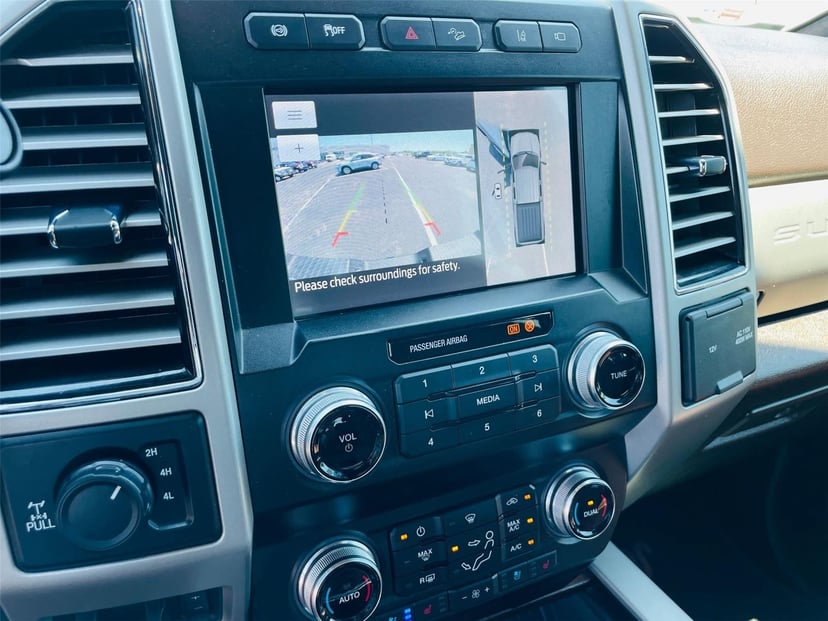 2021 Ford Super Duty F-250 - Image 18