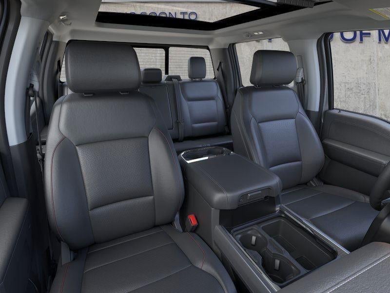 2026 Ford Super Duty F-250 - Image 3