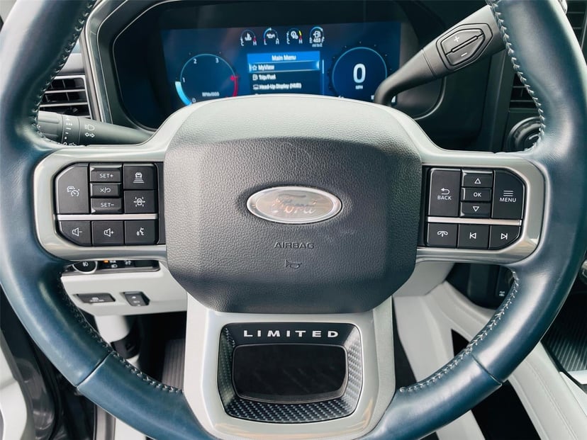 2024 Ford Super Duty F-350 - Image 11