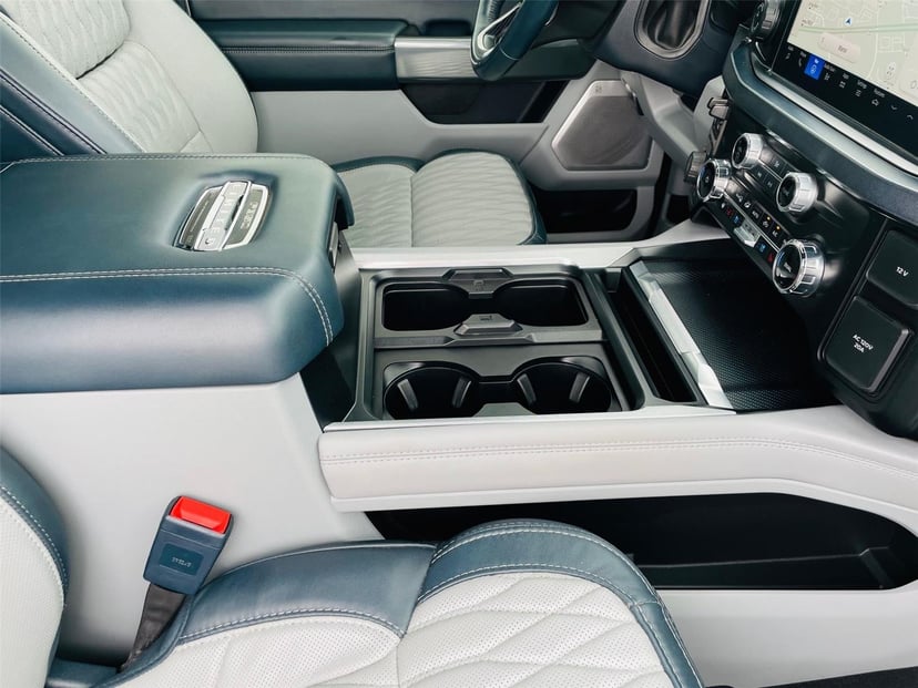 2024 Ford Super Duty F-350 - Image 22