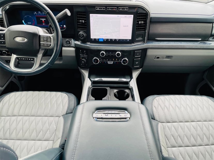 2024 Ford Super Duty F-350 - Image 28