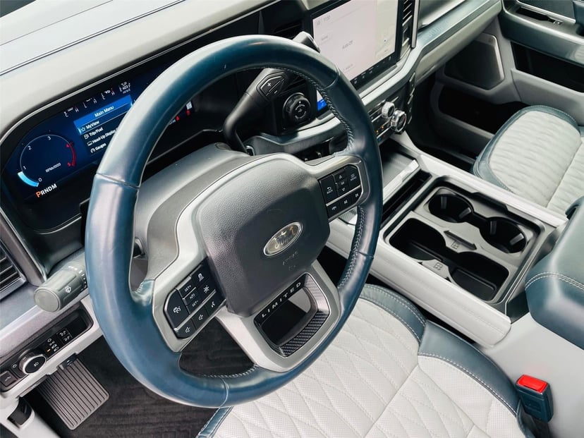 2024 Ford Super Duty F-350 - Image 8