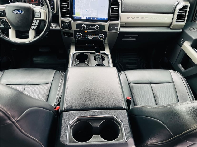 2022 Ford Super Duty F-350 - Image 28