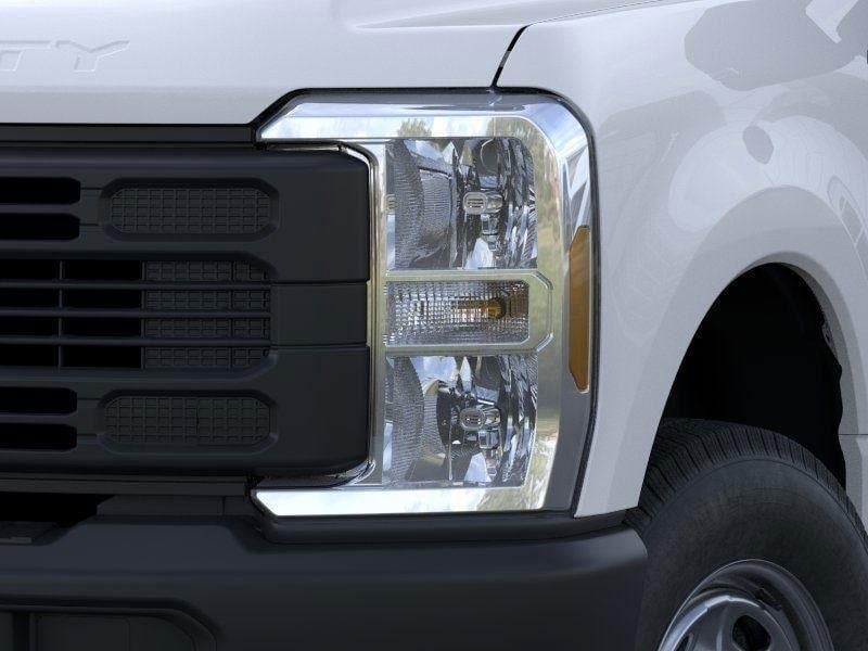 2026 Ford Super Duty F-250 - Image 18