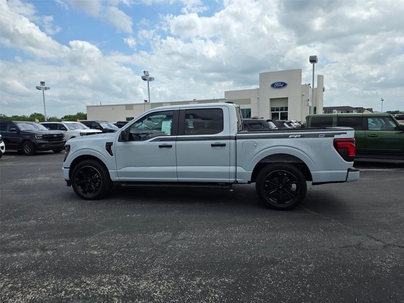 2025 Ford F-150 - Image 7