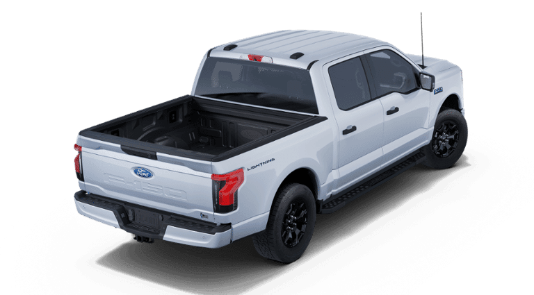 2025 Ford F-150 Lightning - Image 25