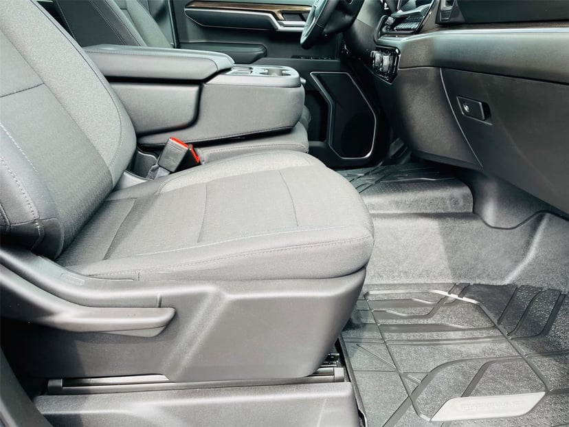 2026 Chevrolet Silverado 1500 - Image 24