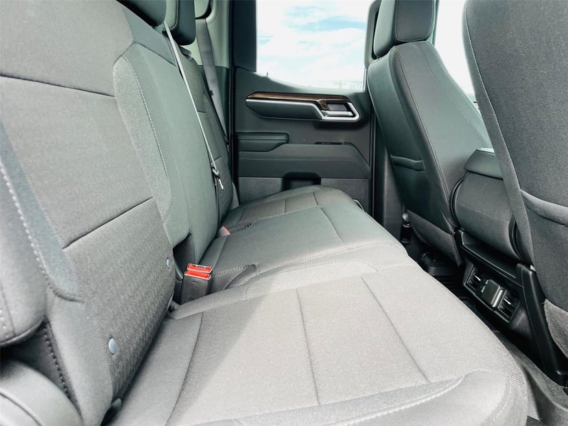 2026 Chevrolet Silverado 1500 - Image 26