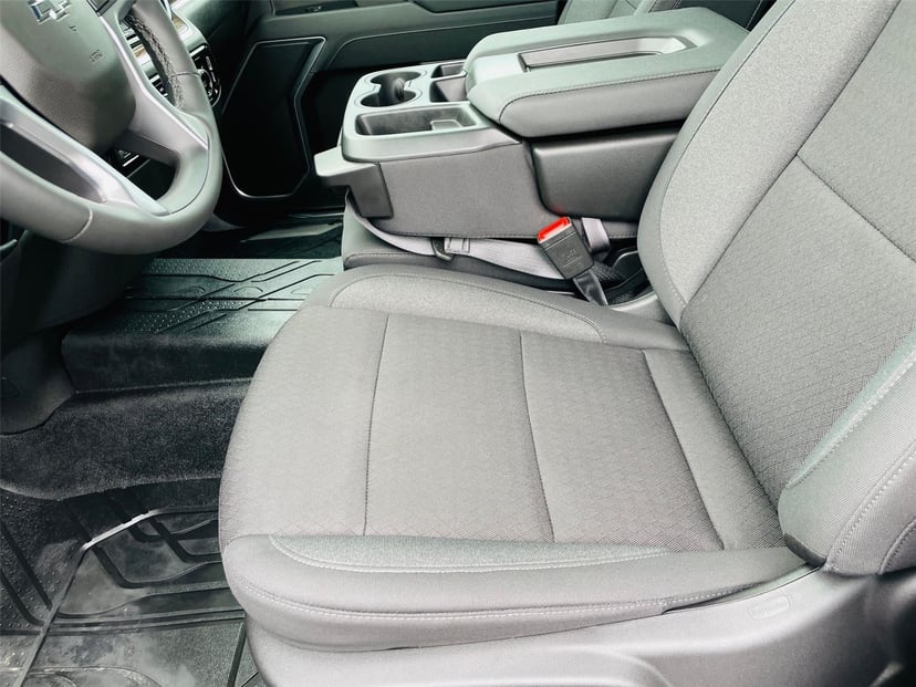 2026 Chevrolet Silverado 1500 - Image 9