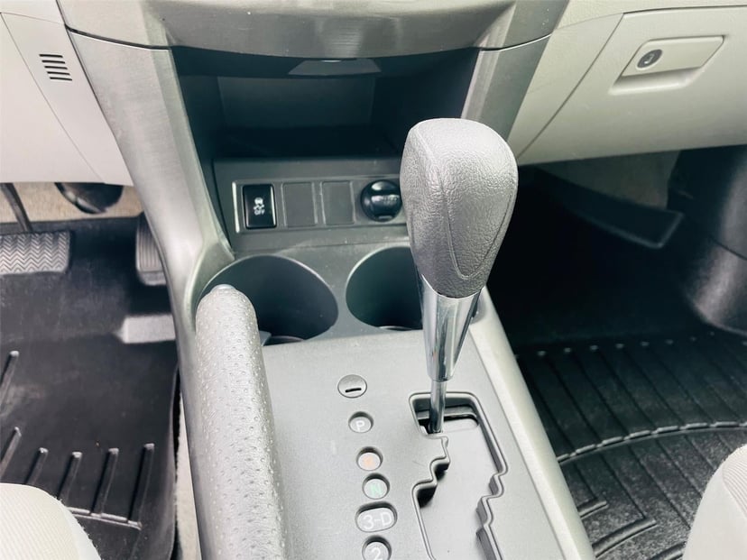 2011 Toyota RAV4 - Image 17