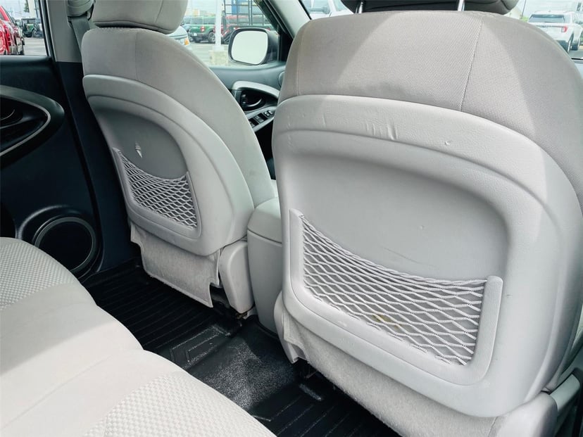 2011 Toyota RAV4 - Image 23