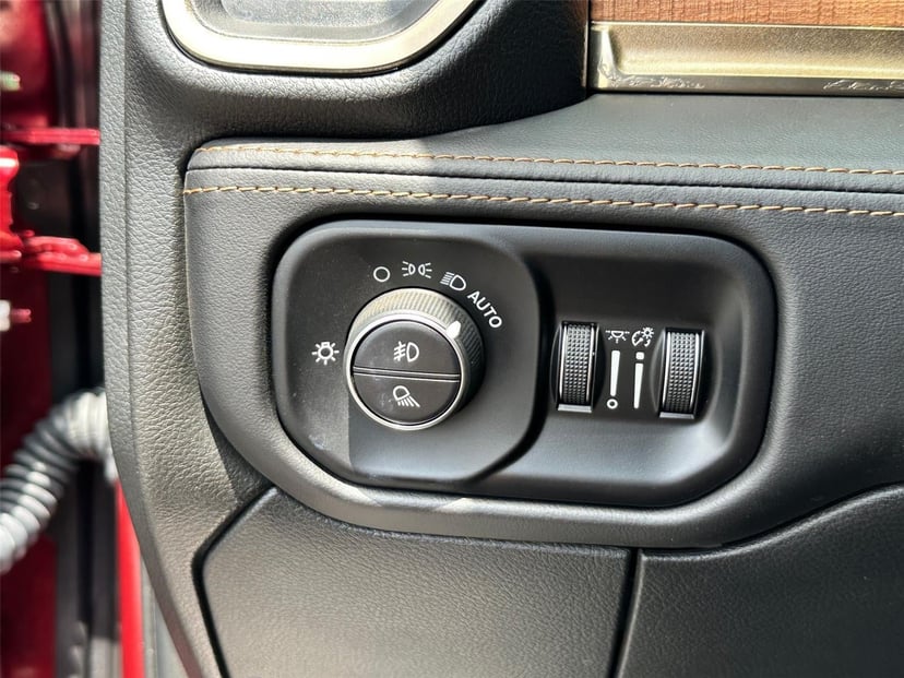 2024 RAM 3500 - Image 19