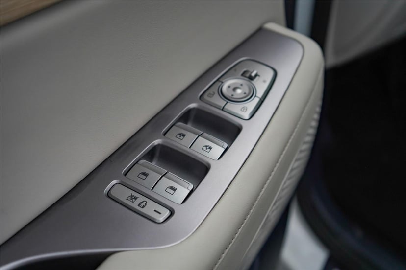 2023 Hyundai Palisade - Image 21