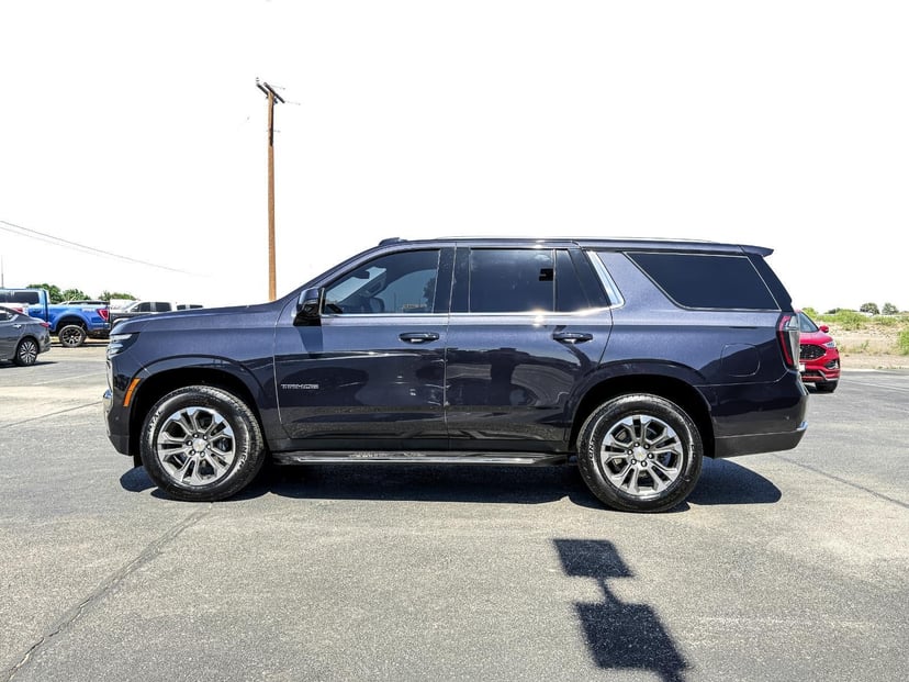 2025 Chevrolet Tahoe - Image 10