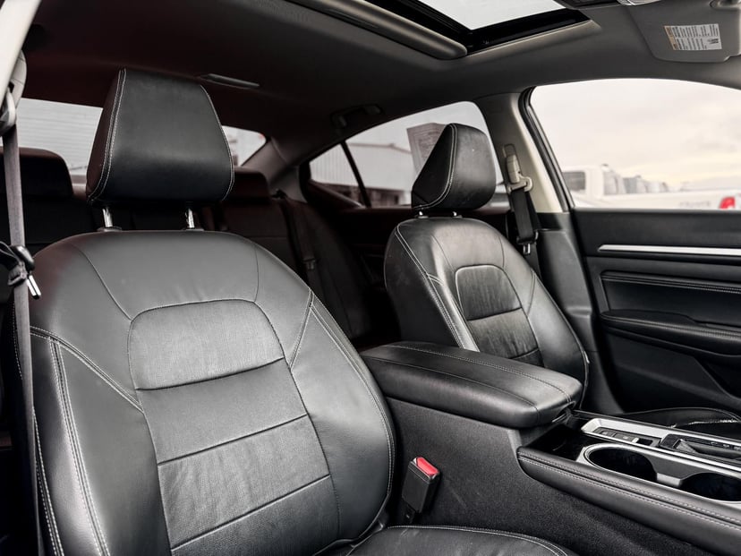 2020 Nissan Altima - Image 15
