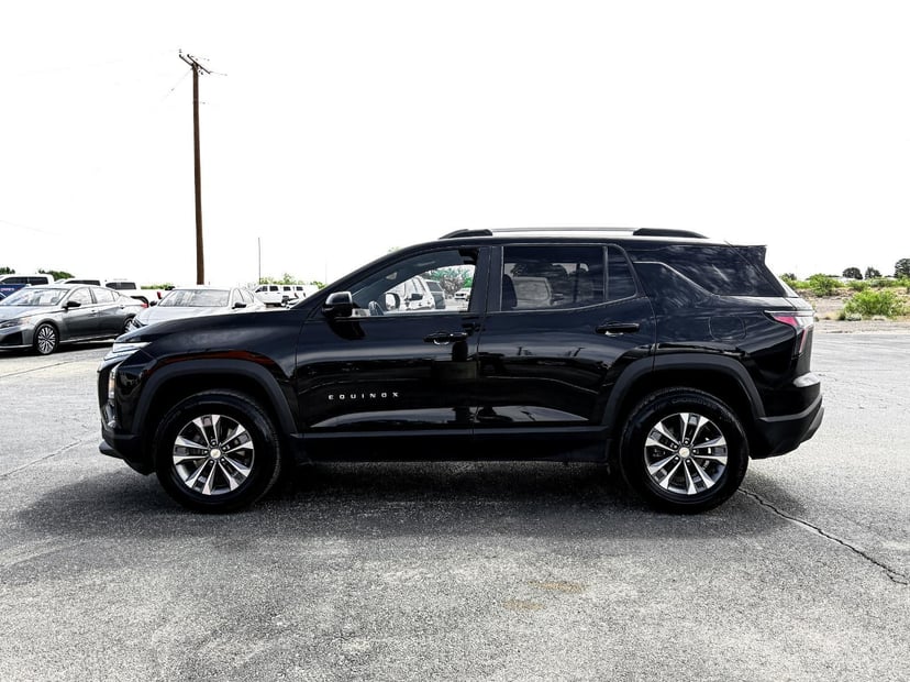 2025 Chevrolet Equinox - Image 8