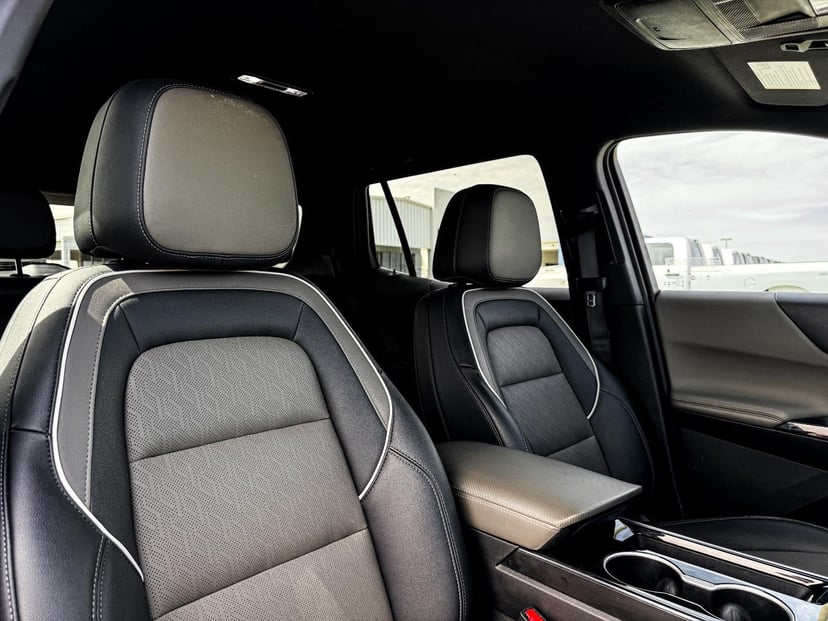 2025 Chevrolet Equinox - Image 10