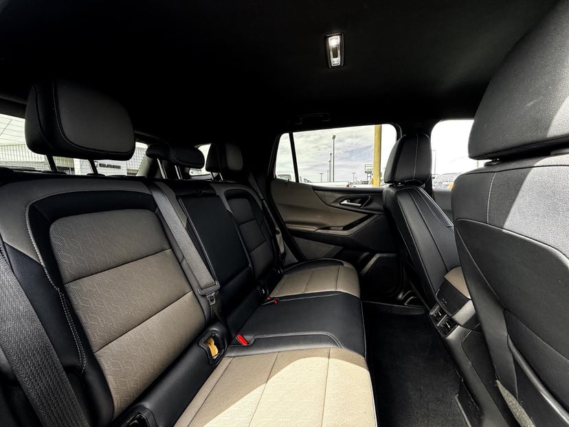 2025 Chevrolet Equinox - Image 17