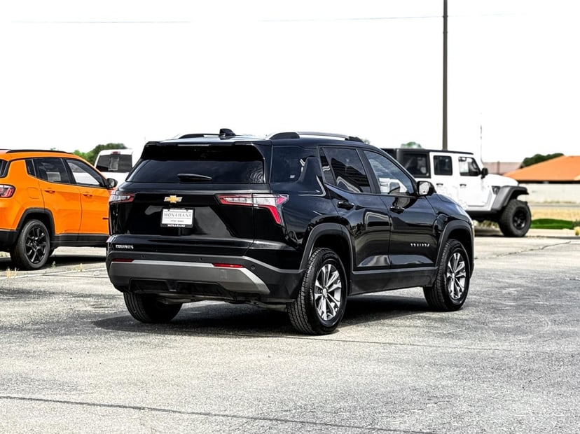 2025 Chevrolet Equinox - Image 5