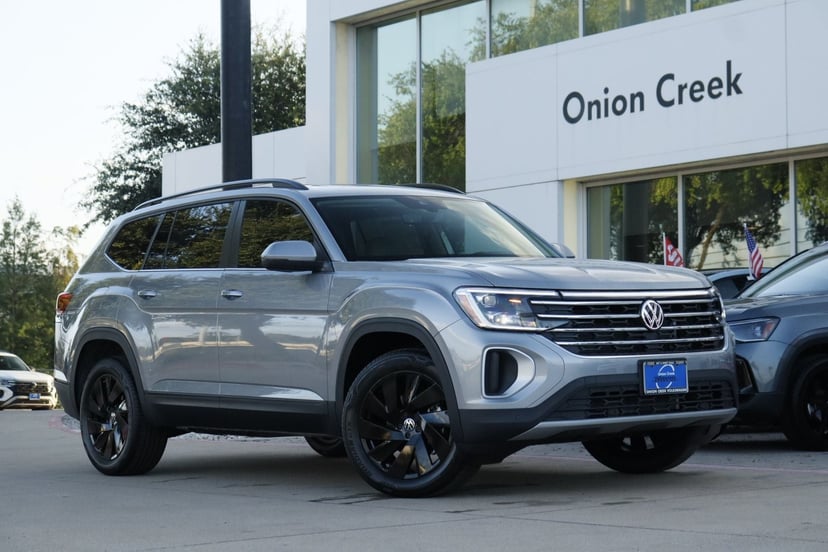 2026 Volkswagen Atlas - Image 1