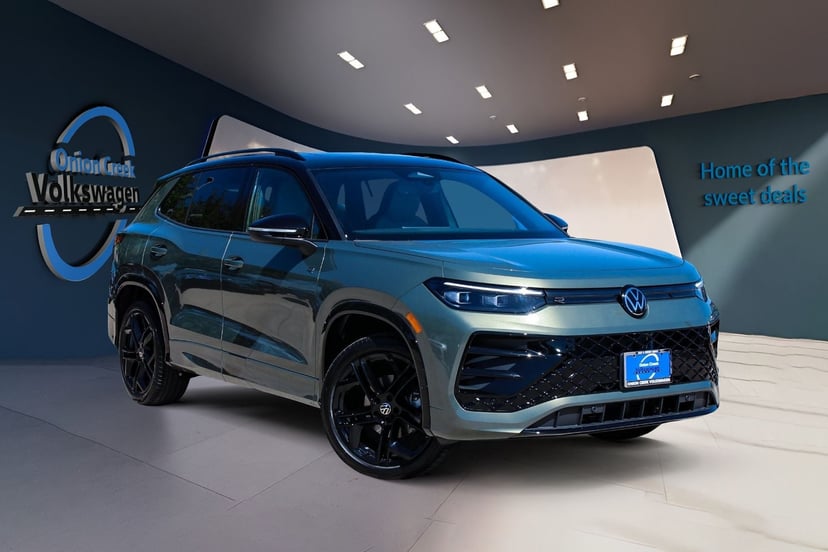 2026 Volkswagen Tiguan - Image 1