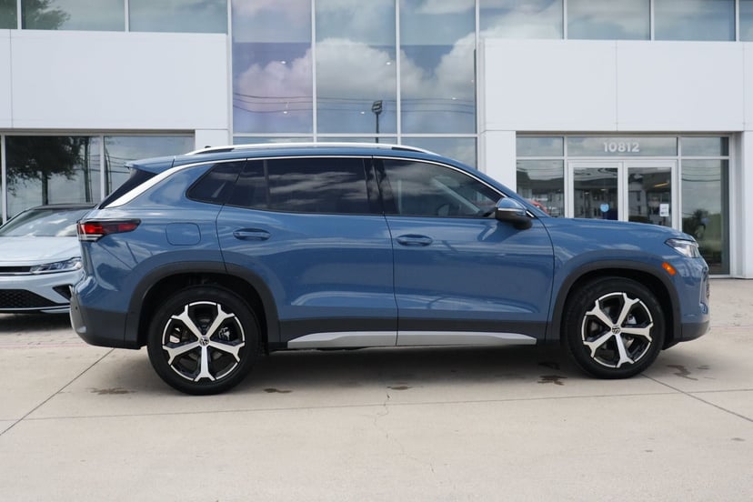 2026 Volkswagen Tiguan - Image 1