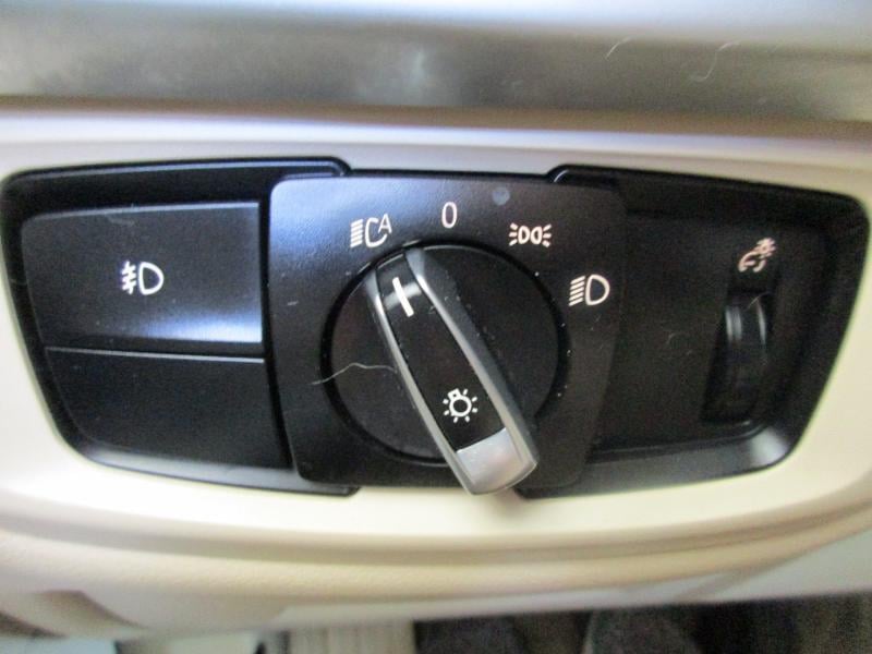 2014 BMW X5 - Image 32