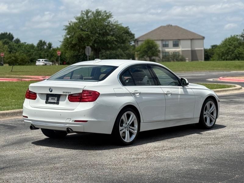 2014 BMW 3-Series - Image 5