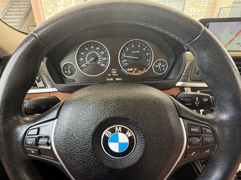 2014 BMW 3-Series - Image 13