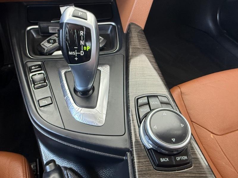 2014 BMW 3-Series - Image 20