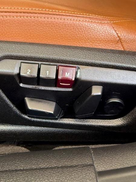2014 BMW 3-Series - Image 33