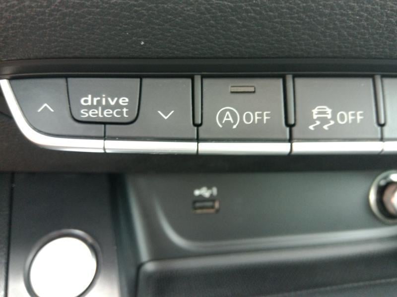 2019 AUDI A4 - Image 25