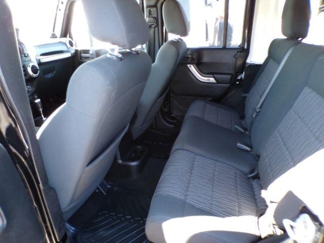 2012 JEEP Wrangler - Image 4