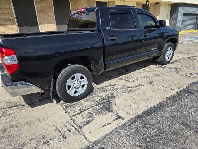 2015 TOYOTA Tundra - Image 4