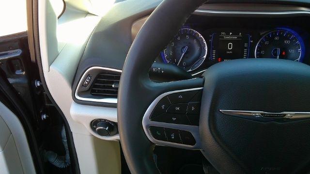 2022 CHRYSLER Voyager - Image 8