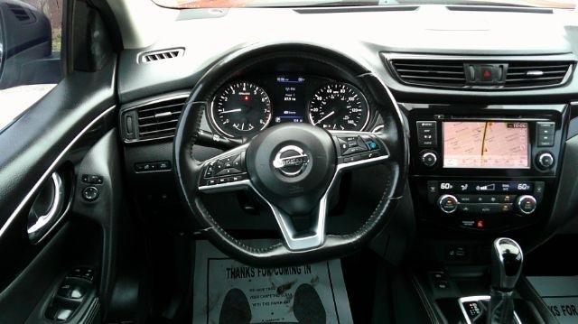 2019 NISSAN Rogue - Image 20