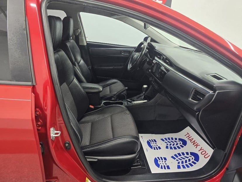2016 Toyota Corolla - Image 26