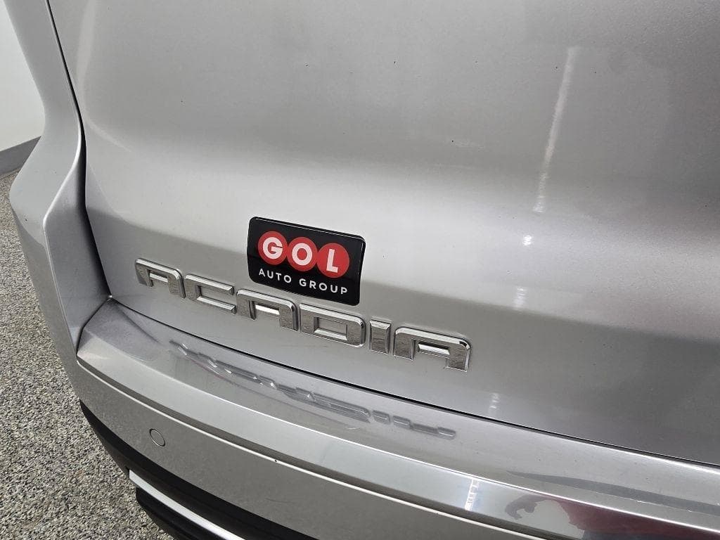 2015 GMC Acadia - Image 5