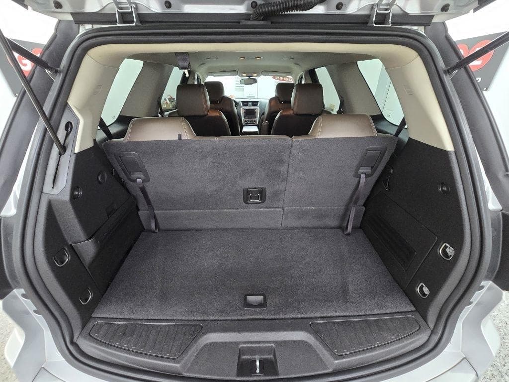 2015 GMC Acadia - Image 14
