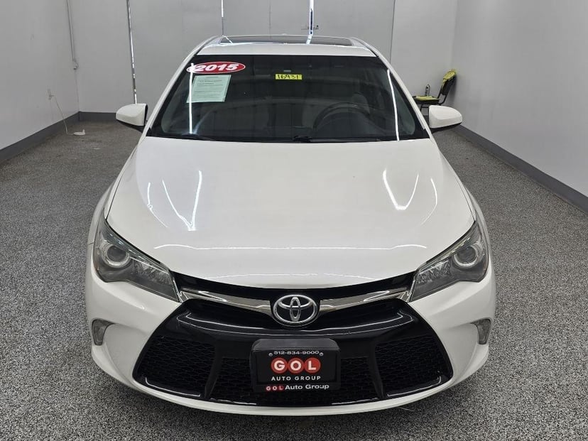 2015 TOYOTA Camry - Image 3