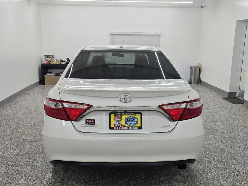 2015 TOYOTA Camry - Image 5