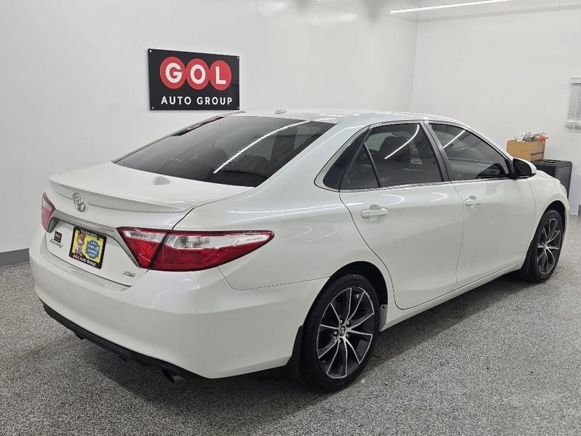 2015 TOYOTA Camry - Image 6
