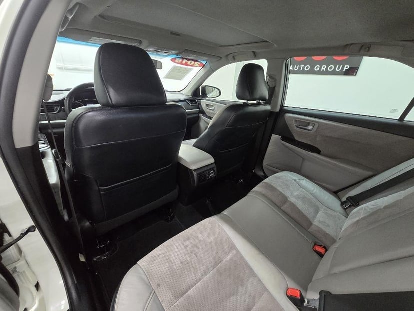 2015 TOYOTA Camry - Image 12