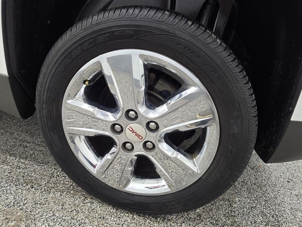 2015 GMC Terrain - Image 28