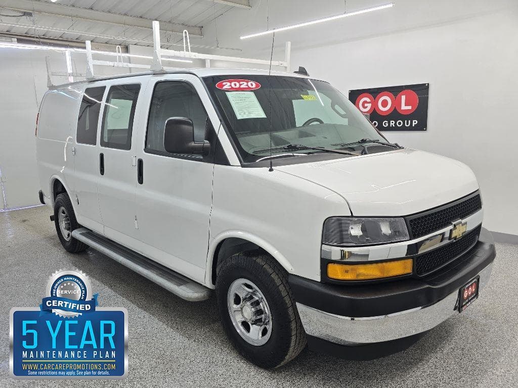 2020 CHEVROLET Express - Image 1