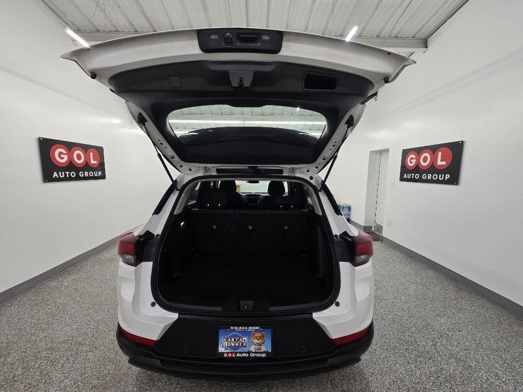 2022 CHEVROLET TrailBlazer - Image 11