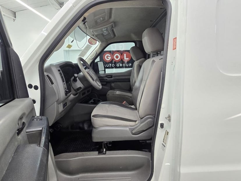 2019 Nissan NV - Image 6