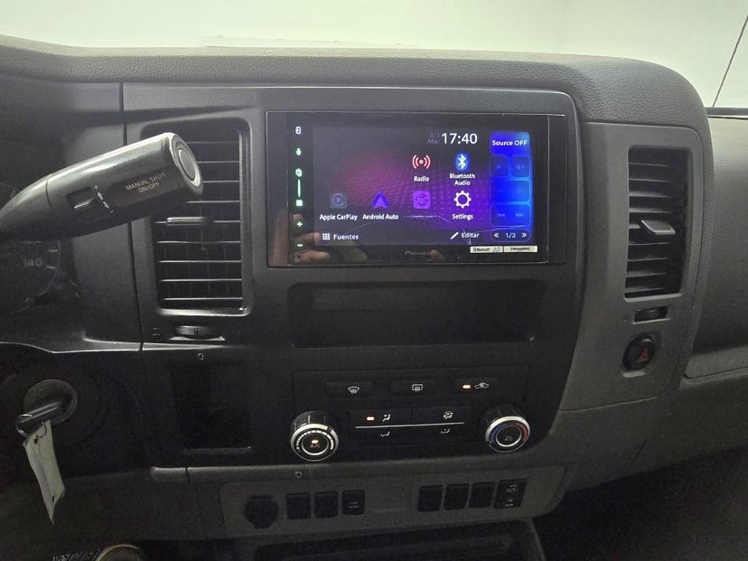 2019 Nissan NV - Image 16